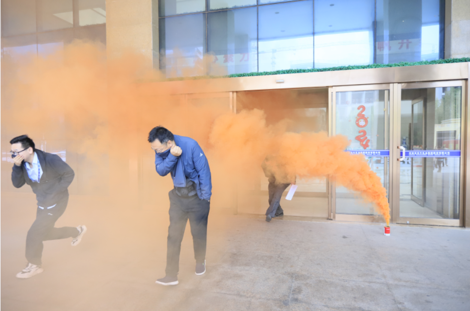增強(qiáng)消防意識，筑牢安全底線丨花花牛乳業(yè)集團(tuán)組織消防應(yīng)急演練
