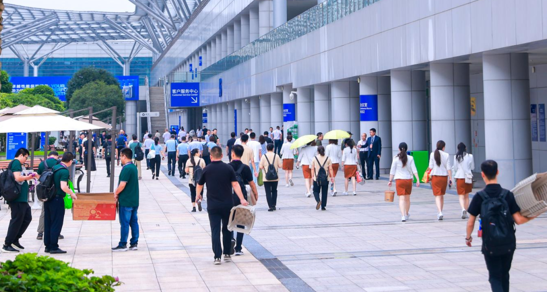 啟航新征程 點亮新賽道丨花花牛乳業(yè)集團參加第十四屆中國奶業(yè)大會暨D20峰會，榮獲“中國乳制品生產(chǎn)企業(yè)現(xiàn)代化等級5A級”評定殊榮