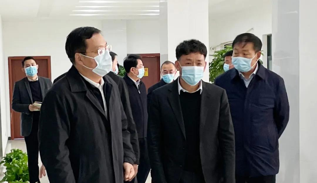 快訊 | 駐馬店市委副書記、市長(zhǎng)李躍勇一行蒞臨花花牛乳業(yè)集團(tuán)平輿瑞亞牧場(chǎng)調(diào)研